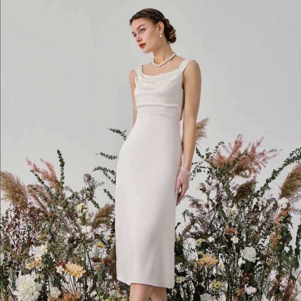 Silk maison Florentine neckline silk slip dress size s